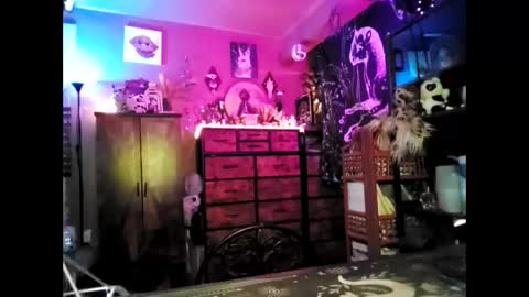 misandrakinx online show from October 25, 9:53 pm