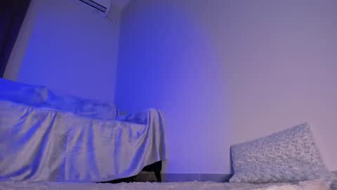 Snapshot of mishel_bless chatting on January 31, 4:17 pm Mishel online show from January 31, 4:17 pm