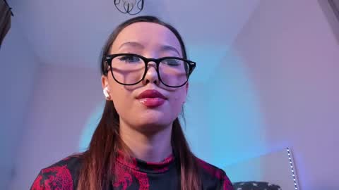 Snapshot of mishel_bless chatting on February 22, 10:52 pm Mishel online show from February 22, 10:52 pm