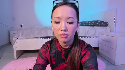 Snapshot of mishel_bless chatting on February 23, 1:57 am Mishel online show from February 23, 1:57 am