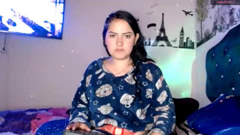 Nicol online show from January 7, 11:23 am