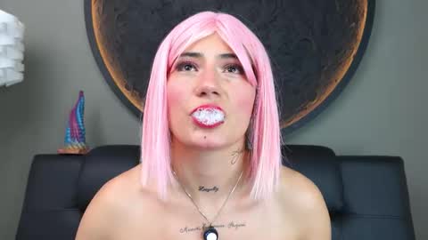 Charlotte online show from October 28, 6:21 pm