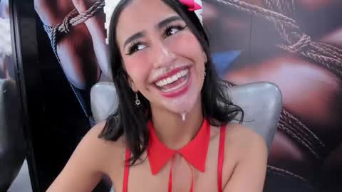 Taylor online show from October 14, 6:20 pm