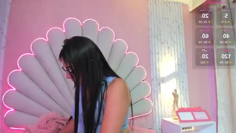 miss__star_ online show from July 24, 3:21 pm