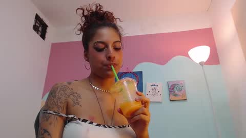 Akemi 3 online show from February 7, 9:37 pm