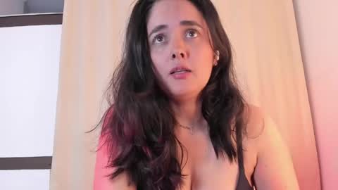 Snapshot of miss_alhy chatting on May 7, 2:00 pm online show from May 7, 2:00 pm