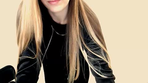 Angelina online show from September 23, 6:05 am