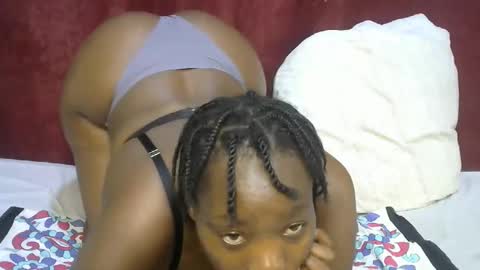 miss_bani online show from February 27, 6:02 am