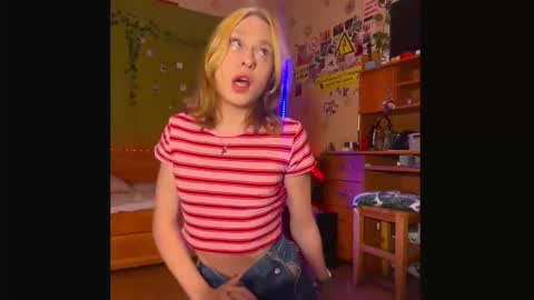 Snapshot of miss_barbie1 chatting on February 5, 4:11 pm Anya online show from February 5, 4:11 pm