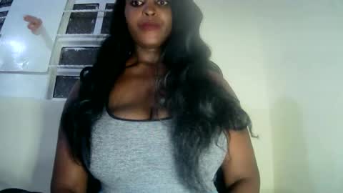 Snapshot of miss_blorps chatting on April 12, 3:11 am spicey online show from April 12, 3:11 am