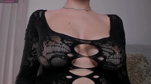 Ivy online show from February 4, 11:05 am