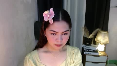 Snapshot of miss_briella chatting on October 16, 5:47 pm Briella online show from October 16, 5:47 pm