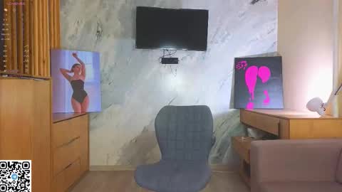 Sandy online show from November 30, 12:36 am