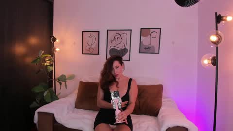 Charlize online show from April 14, 3:12 am