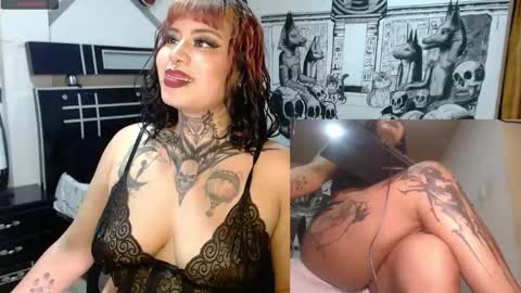 miss_clover online show from January 25, 9:36 am