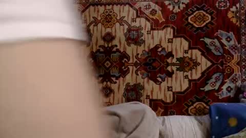 Elis online show from September 9, 11:10 am