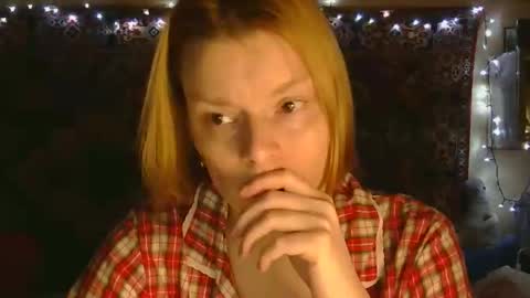 Elis online show from November 17, 2:01 pm