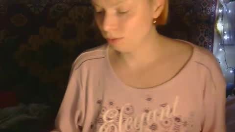 Elis online show from November 25, 3:01 pm