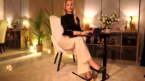 Miss Ema Devine online show from January 8, 7:27 pm