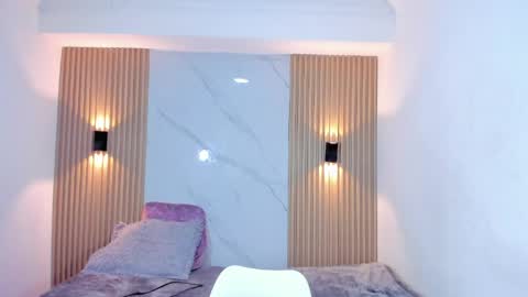 miss_emilystar online show from May 23, 7:40 pm