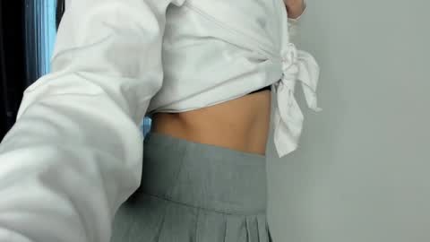 Emily online show from December 20, 11:10 am