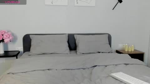 Emily online show from February 20, 6:37 am