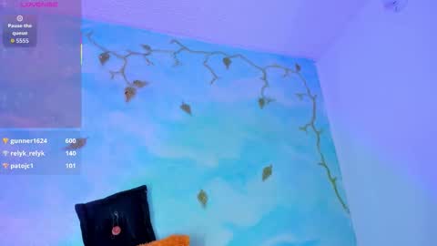 Snapshot of miss_evans_ chatting on September 23, 11:13 am miss_evans_ online show from September 23, 11:13 am