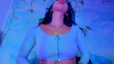 miss_evans_ online show from March 31, 3:08 am