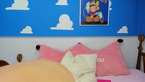 Evoleth online show from October 16, 11:00 am