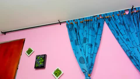 Monica Patricia online show from January 18, 10:17 pm