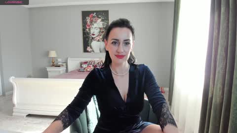 Miss Giulia online show from January 29, 9:55 am