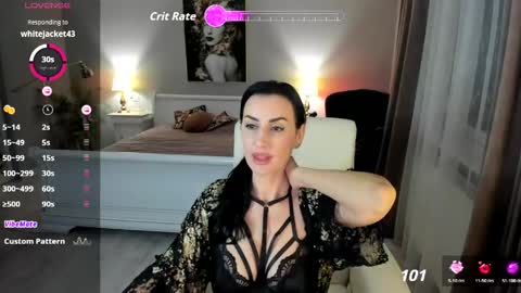 Miss Giulia online show from April 29, 8:37 pm