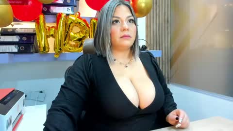 Snapshot of miss_horney chatting on April 2, 12:36 pm miss_horney online show from April 2, 12:36 pm