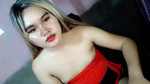 Snapshot of miss_horny139736 chatting on February 15, 3:36 am miss_horny139736 online show from February 15, 3:36 am