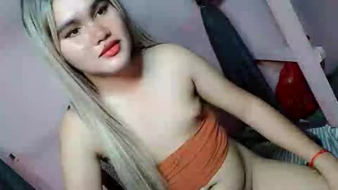 Snapshot of miss_horny139736 chatting on February 22, 7:34 pm miss_horny139736 online show from February 22, 7:34 pm