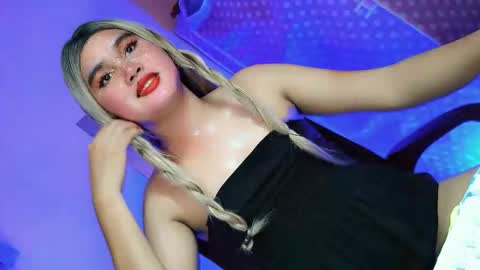 miss_horny139736 online show from May 12, 5:26 am