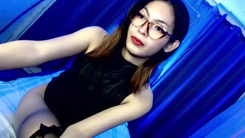 miss_hornydoll online show from December 14, 1:16 pm