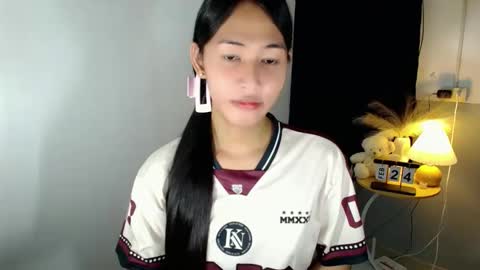 miss_jz online show from February 25, 7:45 pm