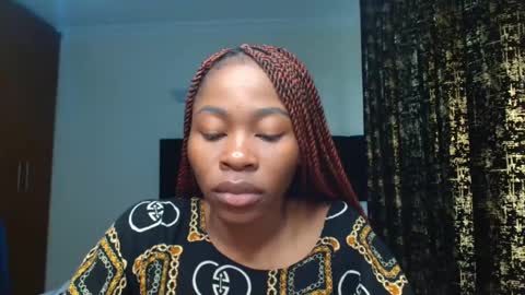 Snapshot of miss_kiarrafit chatting on February 12, 5:58 am Miss Kiarrafit online show from February 12, 5:58 am