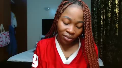Snapshot of miss_kiarrafit chatting on February 16, 9:59 pm Miss Kiarrafit online show from February 16, 9:59 pm
