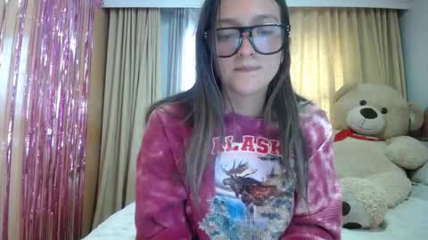 Snapshot of miss_lilieth chatting on February 25, 1:10 pm lilieth online show from February 25, 1:10 pm