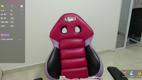 ly independent model online show from October 6, 7:44 pm