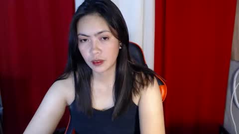 Snapshot of miss_lyve chatting on May 6, 11:59 am itsme lyve online show from May 6, 11:59 am
