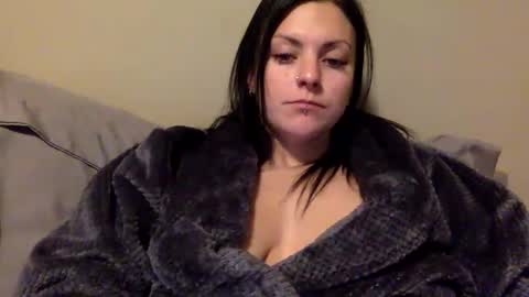 Snapshot of miss_maci_xo chatting on December 11, 11:19 am Maci online show from December 11, 11:19 am