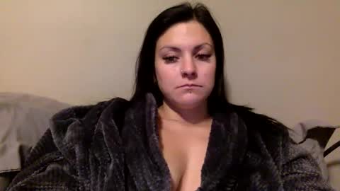 Snapshot of miss_maci_xo chatting on December 13, 11:34 am Maci online show from December 13, 11:34 am