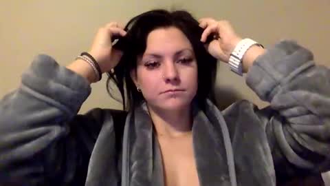 Snapshot of miss_maci_xo chatting on March 1, 11:28 am Maci online show from March 1, 11:28 am