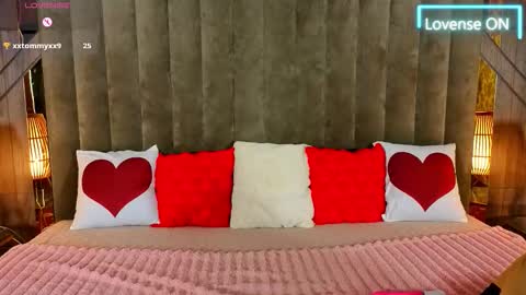   online show from March 30, 6:47 am