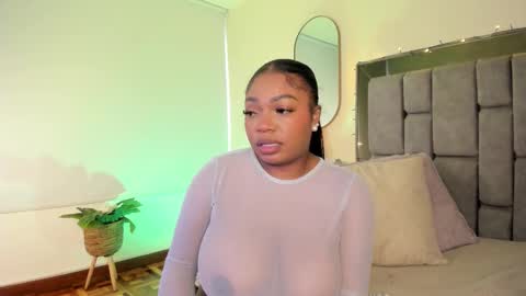 Mian  online show from December 17, 8:48 pm