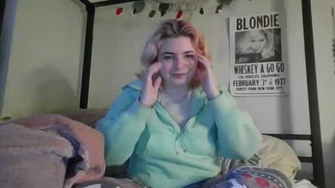 bri online show from April 24, 10:07 am