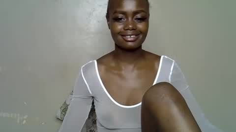 miss_pretty1 online show from January 12, 7:30 pm